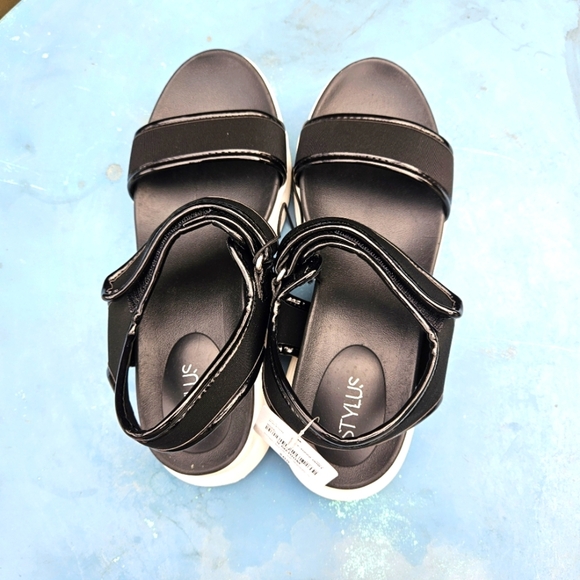 Stylus Black Platform Sandals Size 9 - Picture 10 of 16